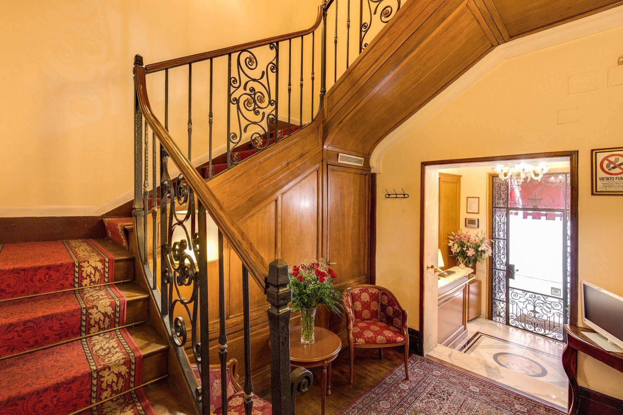 La Lumiere Di Piazza Di Spagna 3* Rom